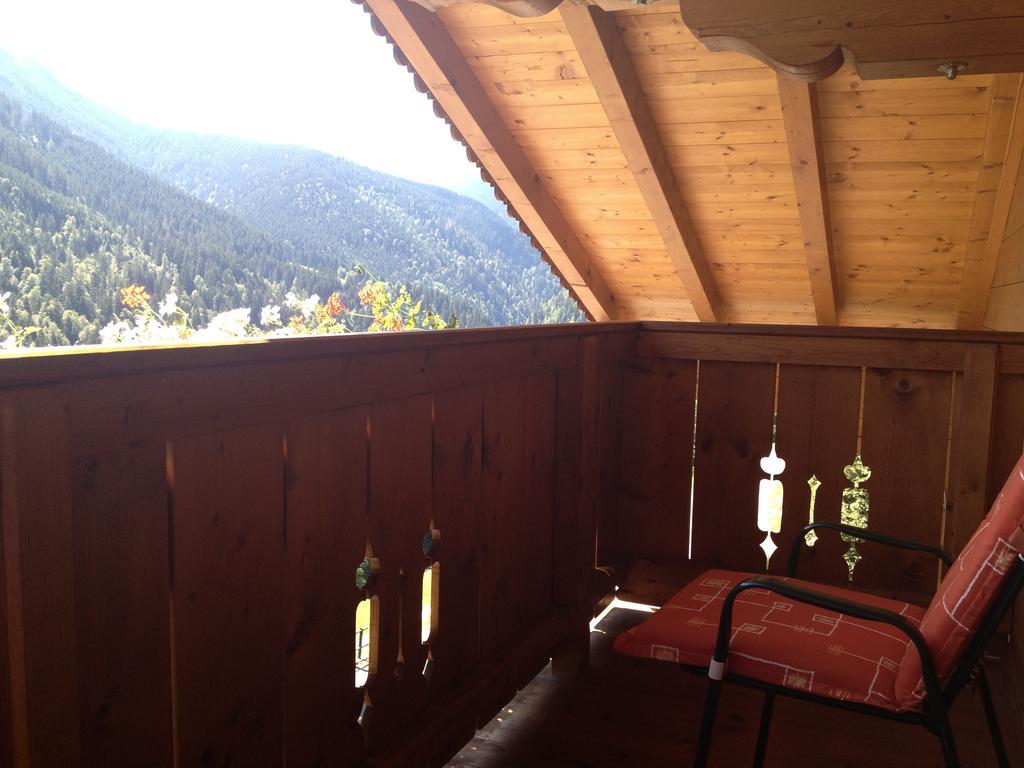 Berggasthof Hintergföll Unken Rum bild